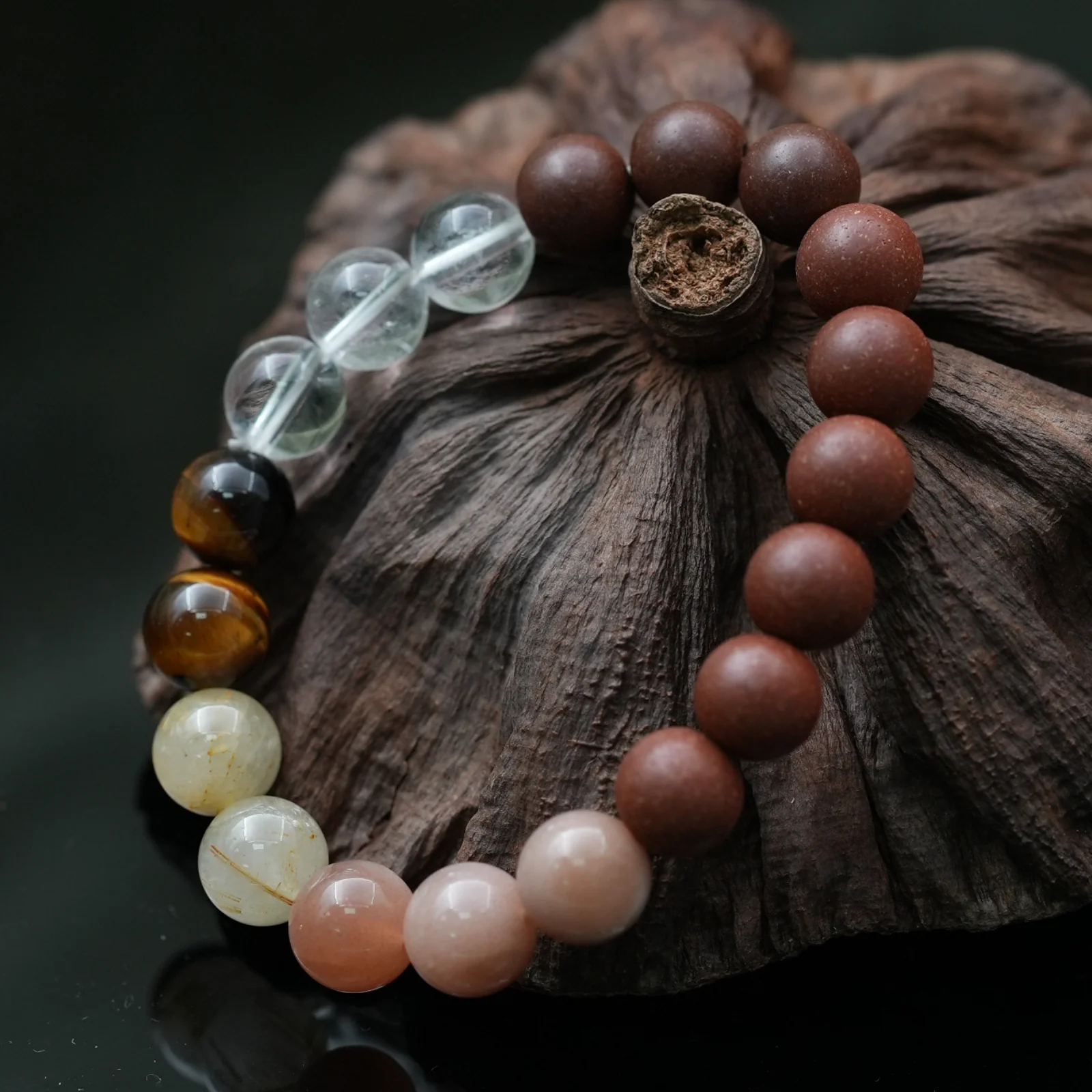 HXWXSJ25002.webp Herbylix Alchemical Forge Herbal Bracelet - Image 2