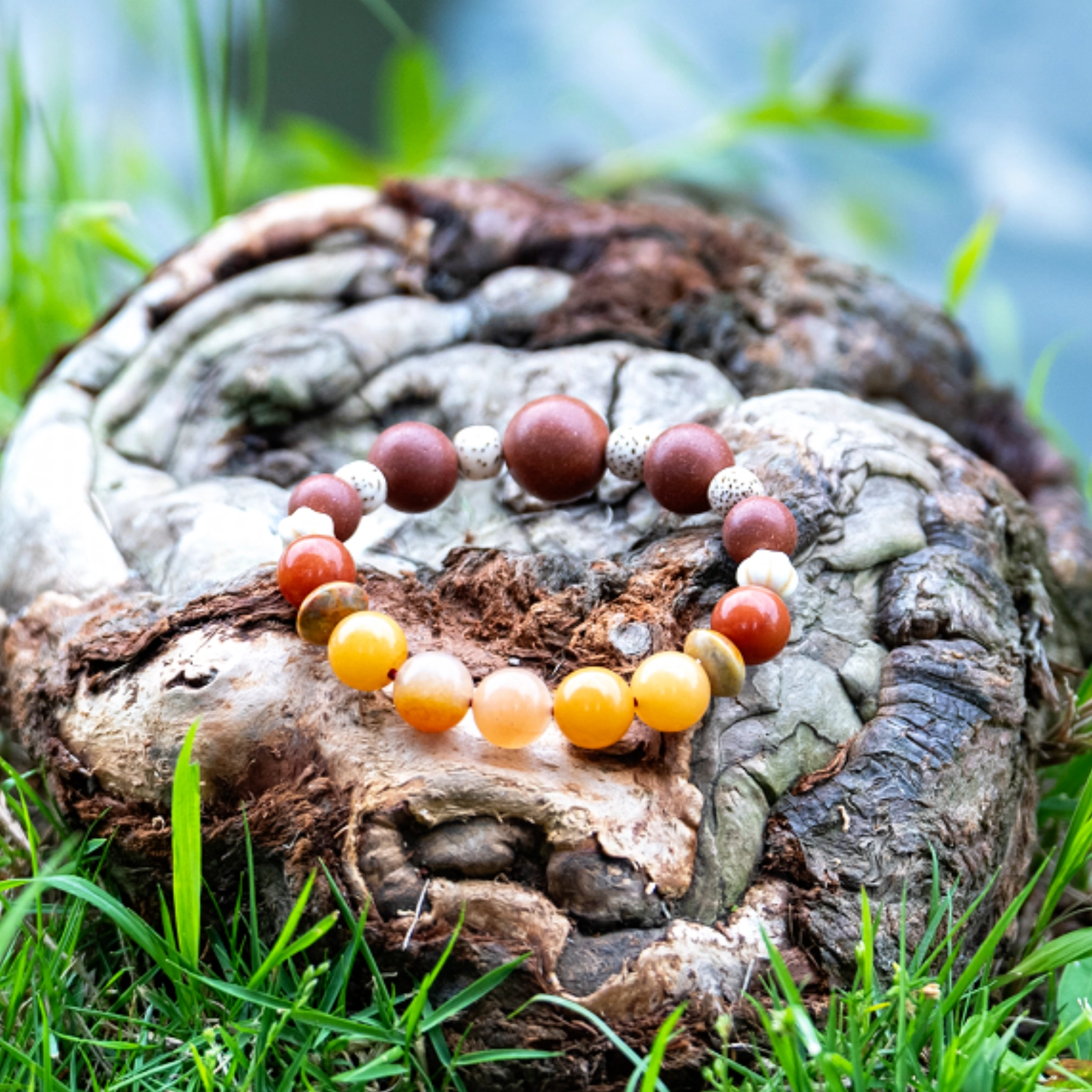 earth-4_png.webp Herbylix Earth Element Centering Herbal Bracelet - Image 4